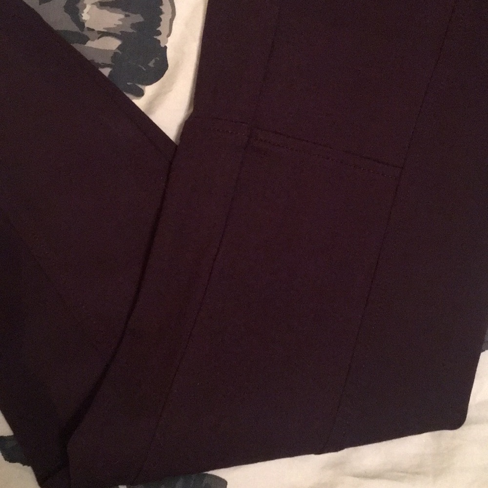 Kenneth Cole wine thick pant/legging